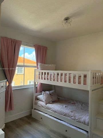 6104 NW 114th Pl 213, Doral, FL 33178