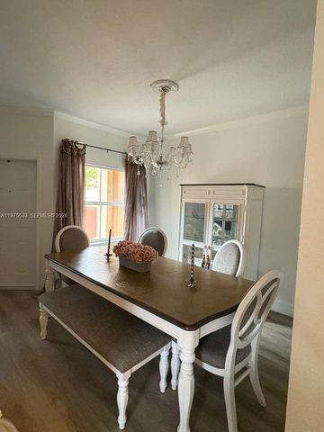 6104 NW 114th Pl 213, Doral, FL 33178