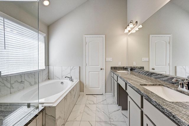 1918 Kirby Landing Drive, Houston, TX 77051