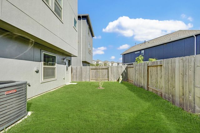 1918 Kirby Landing Drive, Houston, TX 77051