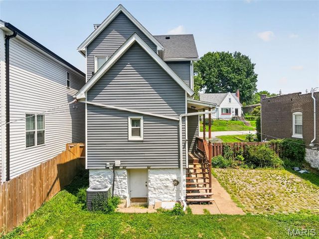 5612 Arthur Avenue, St Louis, MO 63139