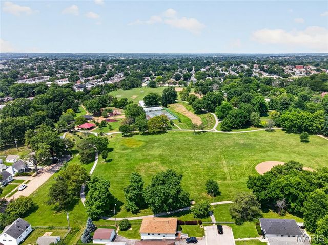 5612 Arthur Avenue, St Louis, MO 63139