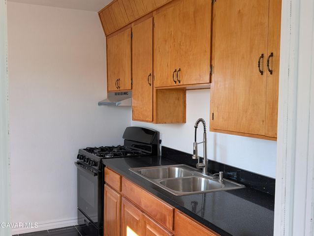 15820 N Street, Mojave, CA 93501