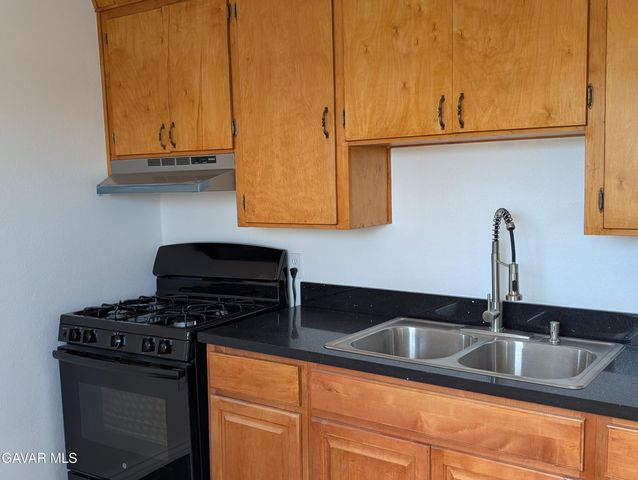 15820 N Street, Mojave, CA 93501