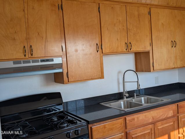 15820 N Street, Mojave, CA 93501