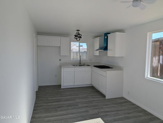 15820 N Street, Mojave, CA 93501