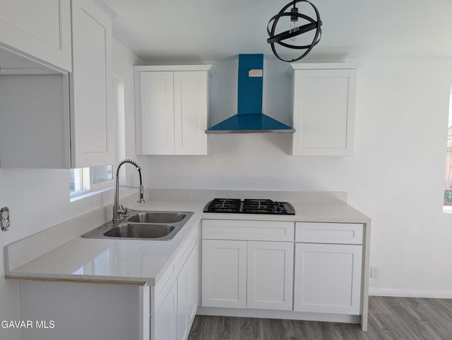 15820 N Street, Mojave, CA 93501