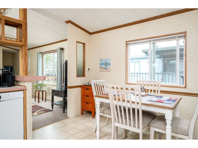 648 S EASY St, Rockaway Beach, OR 97136