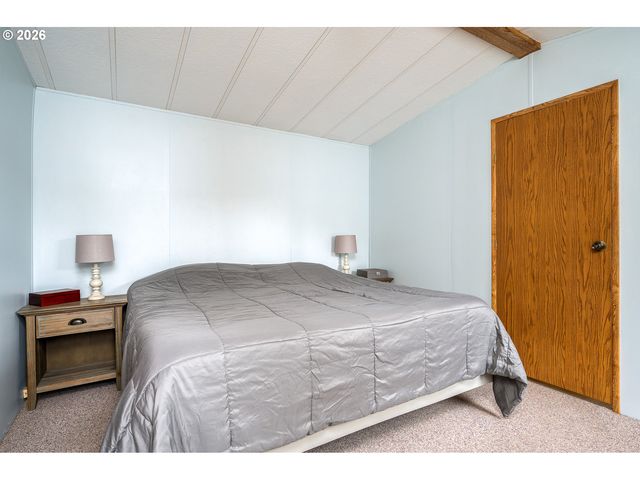 648 S EASY St, Rockaway Beach, OR 97136