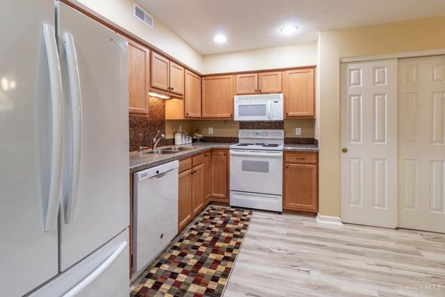 3950 Olde Savannah Drive, Colerain Twp, OH 45247