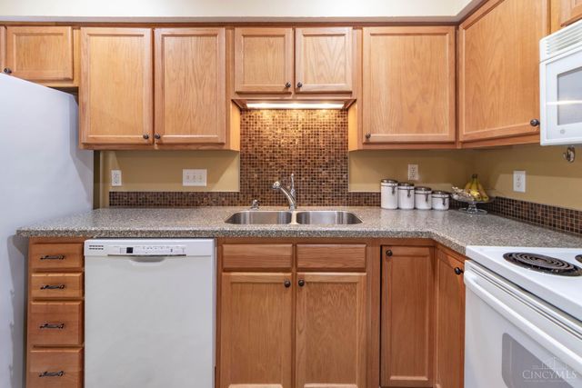 3950 Olde Savannah Drive, Colerain Twp, OH 45247