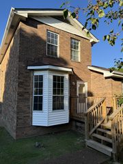 770 Winthorne Dr, Nashville, TN 37217