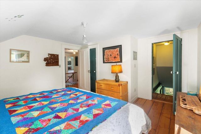 21 County Road, Pownal, VT 05261