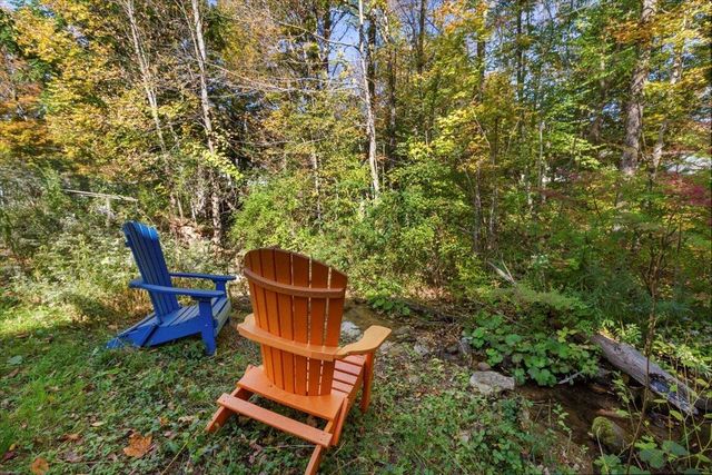 21 County Road, Pownal, VT 05261