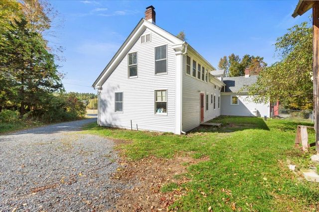 21 County Road, Pownal, VT 05261