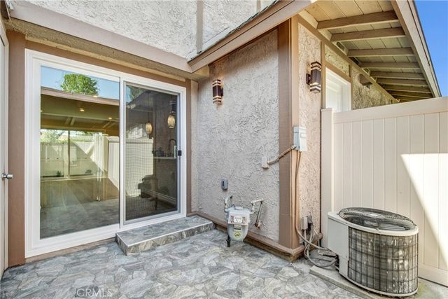 28835 Conejo View Drive, Agoura Hills, CA 91301