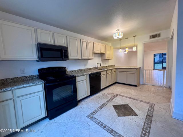 8880 OLD KINGS Road S 53, Jacksonville, FL 32257