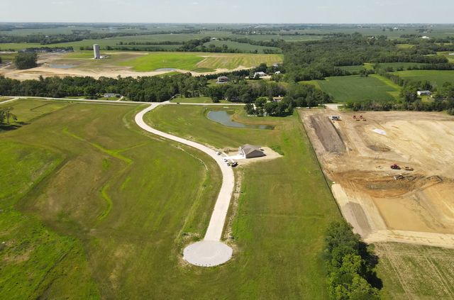 427 NE Monarch Drive, Polk City, IA 50226