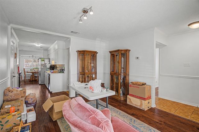 2009 Charleston Drive, Bedford, TX 76022