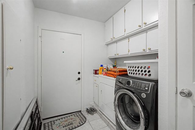 2009 Charleston Drive, Bedford, TX 76022