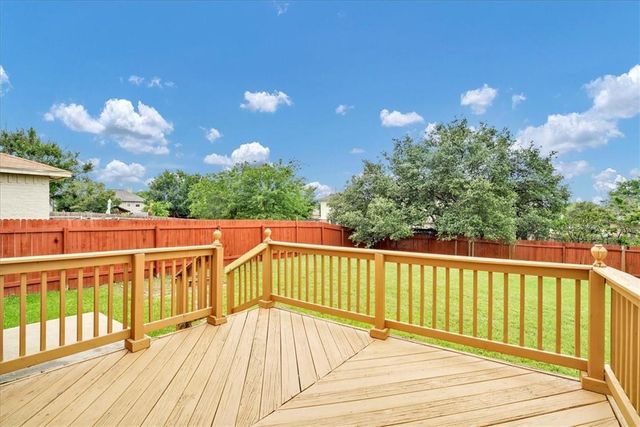 1405 Scottsdale DR, Leander, TX 78641