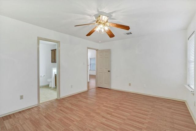 1405 Scottsdale DR, Leander, TX 78641
