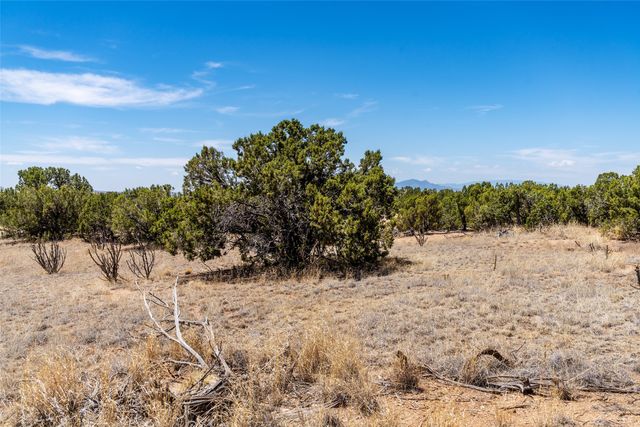 1 Manzano Court, Santa Fe, NM 87508