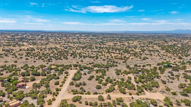 1 Manzano Court, Santa Fe, NM 87508