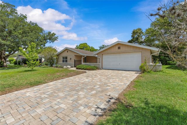 8519 ARROWHEAD DRIVE, Hudson, FL 34667