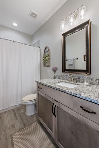 7138 Wayside Rd, Christiana, TN 37037