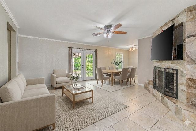 1905 Carter Creek Parkway, Bryan, TX 77802