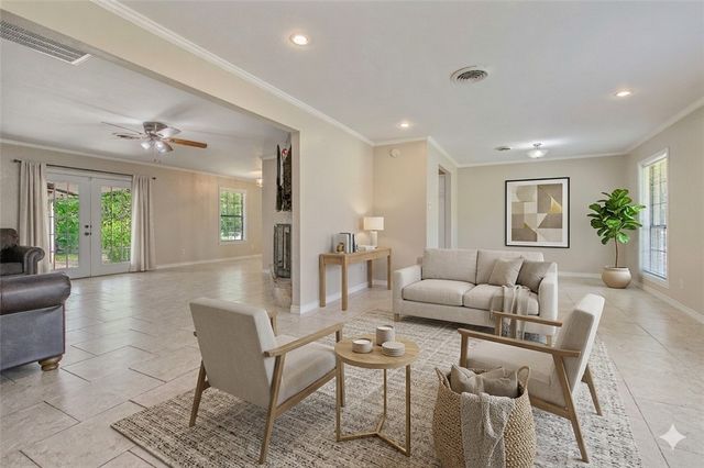 1905 Carter Creek Parkway, Bryan, TX 77802