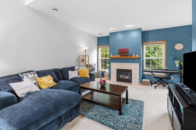 906 Village Parkway, Circle Pines, MN 55014