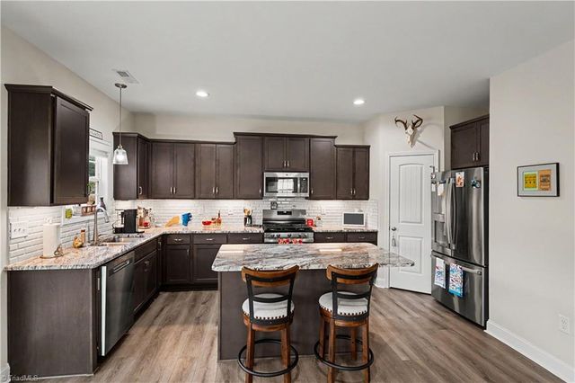 246 Kyndall Run Drive, Lexington, NC 27295