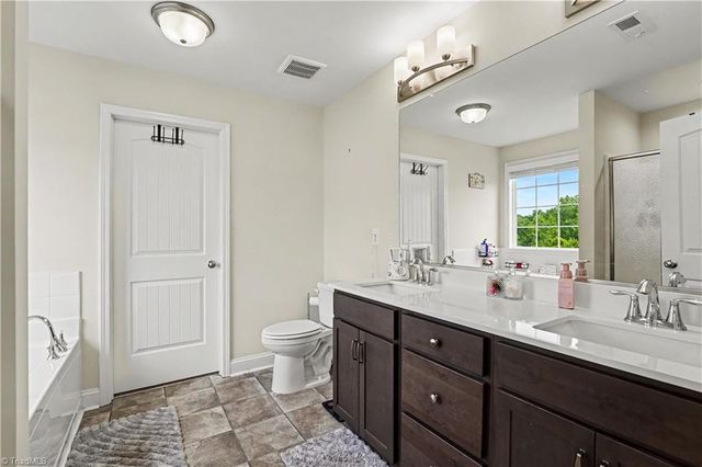 246 Kyndall Run Drive, Lexington, NC 27295