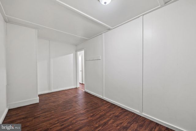 220 N LUZERNE AVE, Baltimore, MD 21224