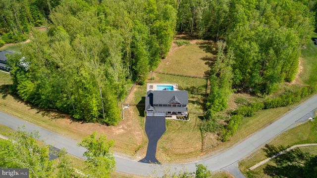 511 GRACEVIEW LN, Stafford, VA 22556