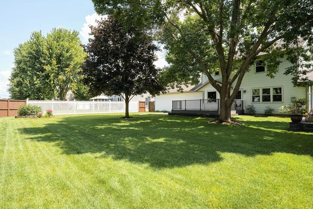 1335 4th AVENUE N, Onalaska, WI 54650