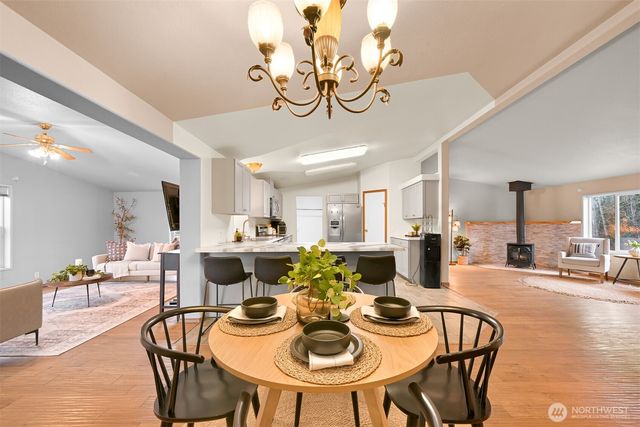 3025 E Smith Road, Bellingham, WA 98226