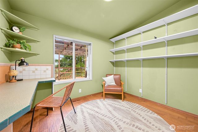 3025 E Smith Road, Bellingham, WA 98226