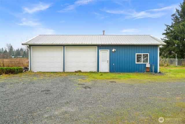 3025 E Smith Road, Bellingham, WA 98226