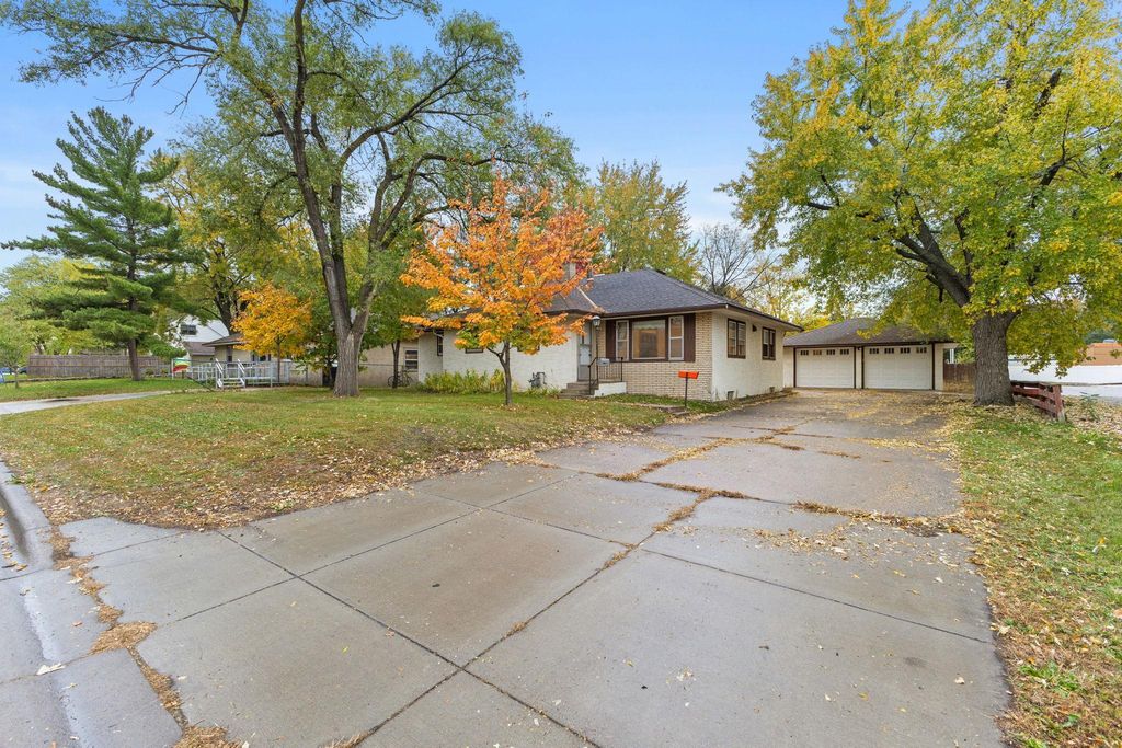 718 Polk Street, Anoka, MN 55303 — exterior