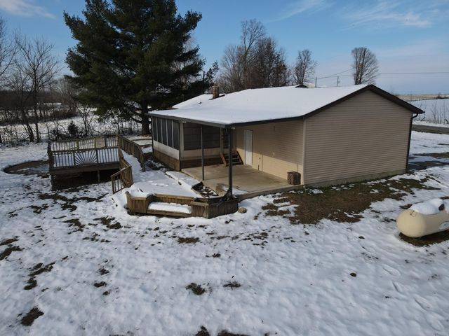 17455 Starbrick Road, Edwardsburg, MI 49112