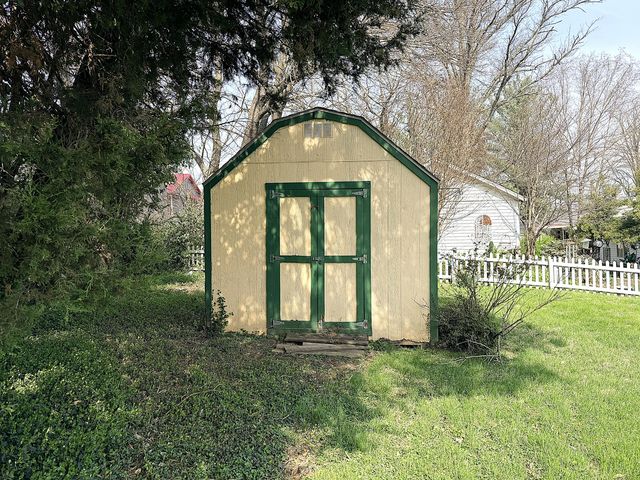 116 Elkhorn Drive, Frankfort, KY 40601