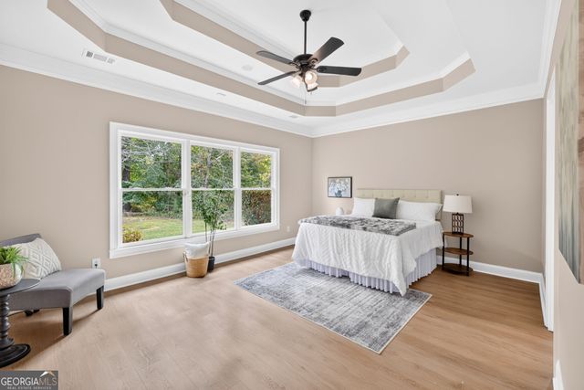 1214 Ridge Hollow Lane, Lawrenceville, GA 30043
