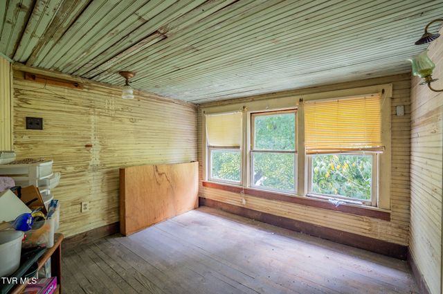 1224 Lebanon Road, Kingsport, TN 37663
