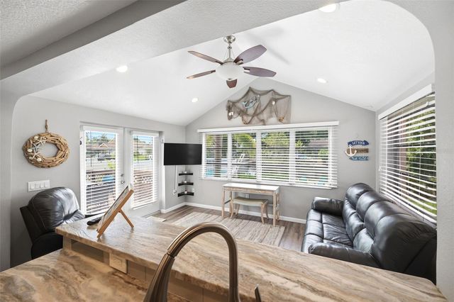 51 CYPRESS DRIVE, Palm Harbor, FL 34684