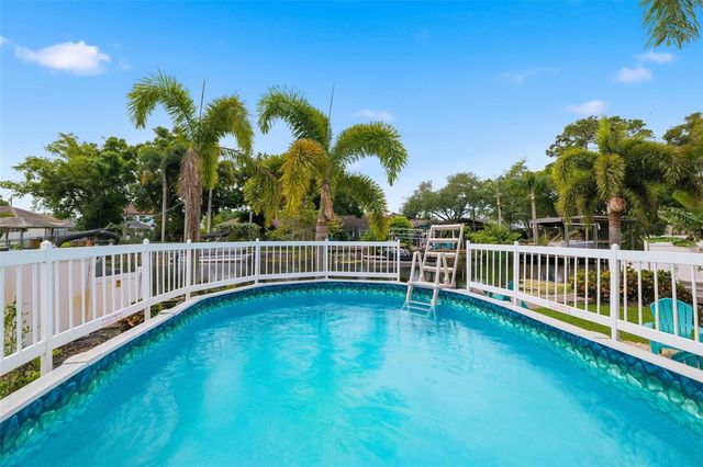 51 CYPRESS DRIVE, Palm Harbor, FL 34684