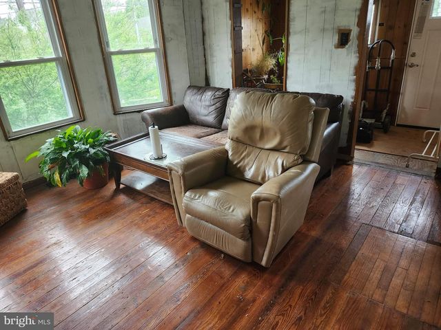 1809 MAIN ST, Port Norris, NJ 08349
