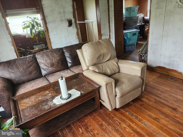 1809 MAIN ST, Port Norris, NJ 08349